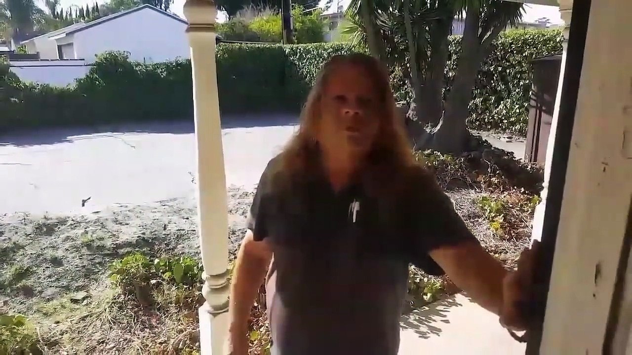 #30 (9/10/2016) Kelle Rhoads Tour of Musonia Randy Rhoads Private Teaching Studio & First