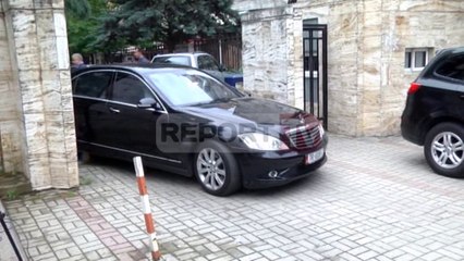 Report TV - Ministri i Brendshëm Demiraj takon kryeprokurorin Llalla