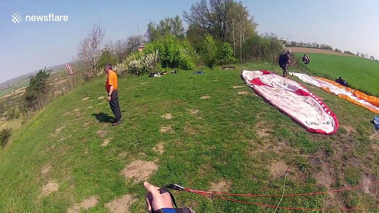 Paragliding beginner fails to take off