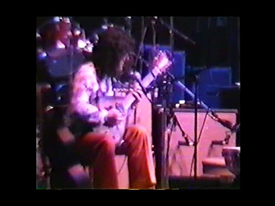 Ry Cooder & David Lindley - Vigilante Man (Seatle 1990) 1