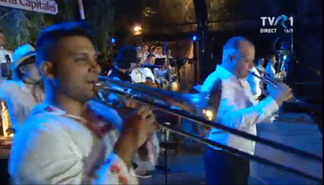 Loredana Groza si Floarea Calota - Constantine, Constantine (Festivalul Muzici si traditii-n Cismigiu - 02.07.2017