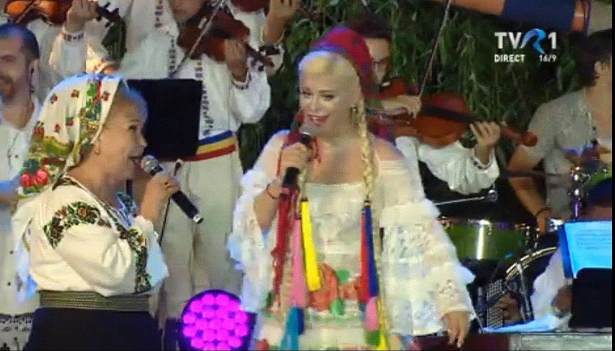 Loredana Groza si Mioara Velicu - Asa-i hora pe la noi (Festivalul Muzici si traditii-n Cismigiu - 02.07.2017