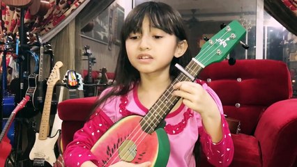 Luar biasa....... suara Bocah ini Cover lagu Despacito
