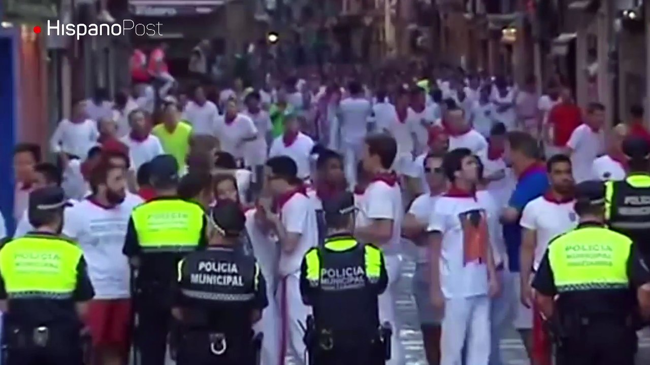 Tres corneados en un peligroso primer encierro de los sanfermines