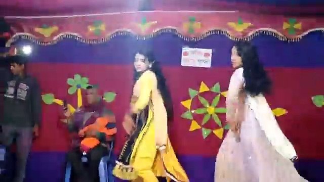 নাছ কয় কারে মেয়ে দুটির নাচ দেখলে পুরাই মাথা নষ্ট HD 2017(360p)