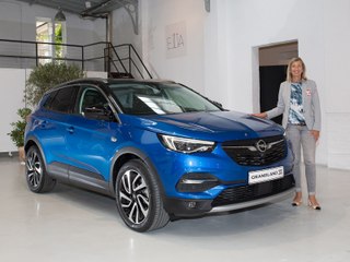 A bord de l'Opel Grandland X (2017)