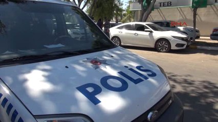 Antalya Otomobilden 30 Saniyede 43 Bin TL'yi Çaldılar