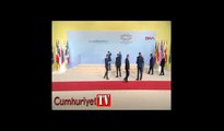 G-20 zirvesinde liderler aile fotoğrafı çektirdi