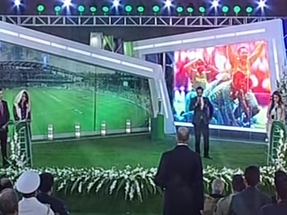 Sarfaraz Ahmed reciting Beautiful Naat