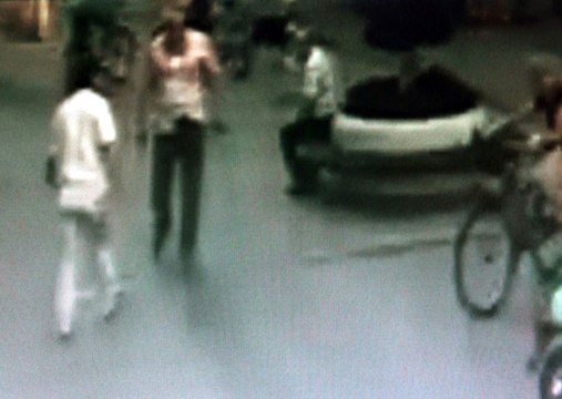 Iş Adamına Silahlı Saldırı Kamerada