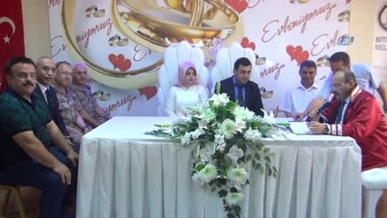 Vali Ustaoğlu, 'Kayyum' Olarak İlk Defa Nikah Kıydı