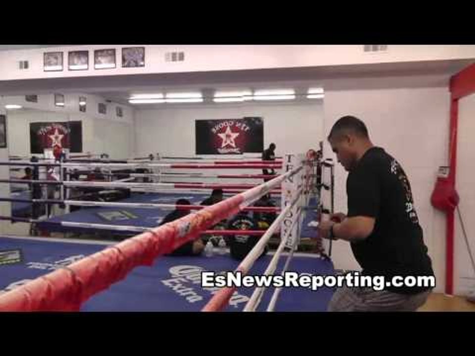 singer usher to play sugar ray leonard in movie