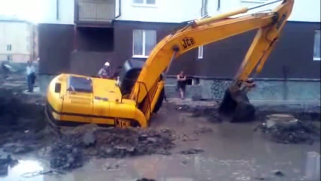 helicopter fail, crazy truck off road from Russian, amazing offroad truck stuck in mud and