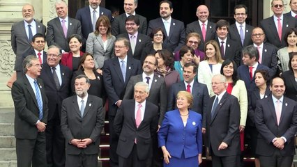 Kuczynski y Bachelet en “histórica” reunión binacional