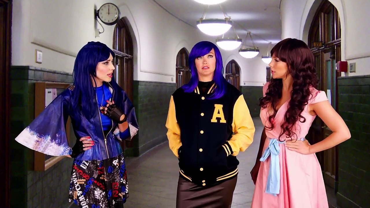 Mal and Ben Break Up after Descendants Audrey Steals Ben From Mal In Real Life. DisneyToysFan , Animated Movies cartoons 2017 & 2018 , animated cartoons  2017 & 2018