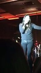 Sara Evans sings  Suds in the Bucket  live at the Sugarhouse Casino January 14, 2017