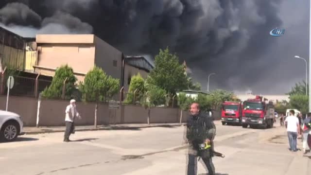 Tekstil Fabrikası Alev Alev Yanıyor