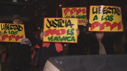 Familiares de detenidos en penal Punta Peuco protestan contra su eventual cierre