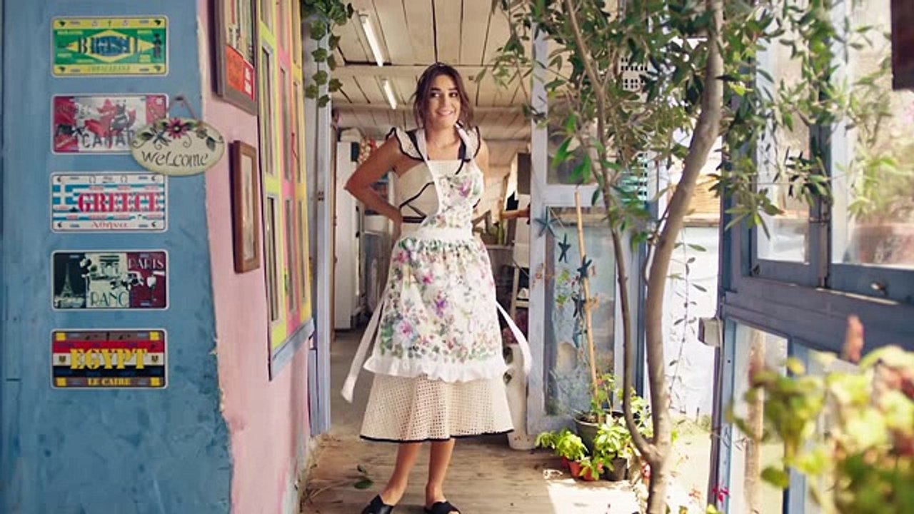 Cyrine Abdel Nour - Bhebak Ya Mhazab [Official Music Video] 2016 _ سيرين عبدالنور - بحبك يا مهذب