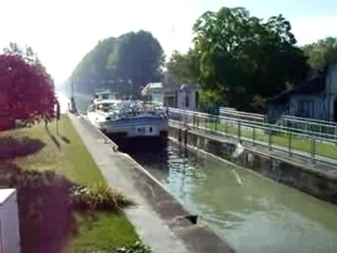 passage d'ecluse à reims
