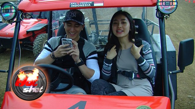 Natasha Wilona dan Verrell Bramasta Liburan di Puncak - Hot Shot 08 Juli 2017