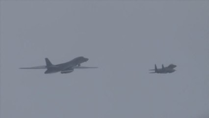 EEUU envía dos bombarderos a maniobrar a la península de Corea