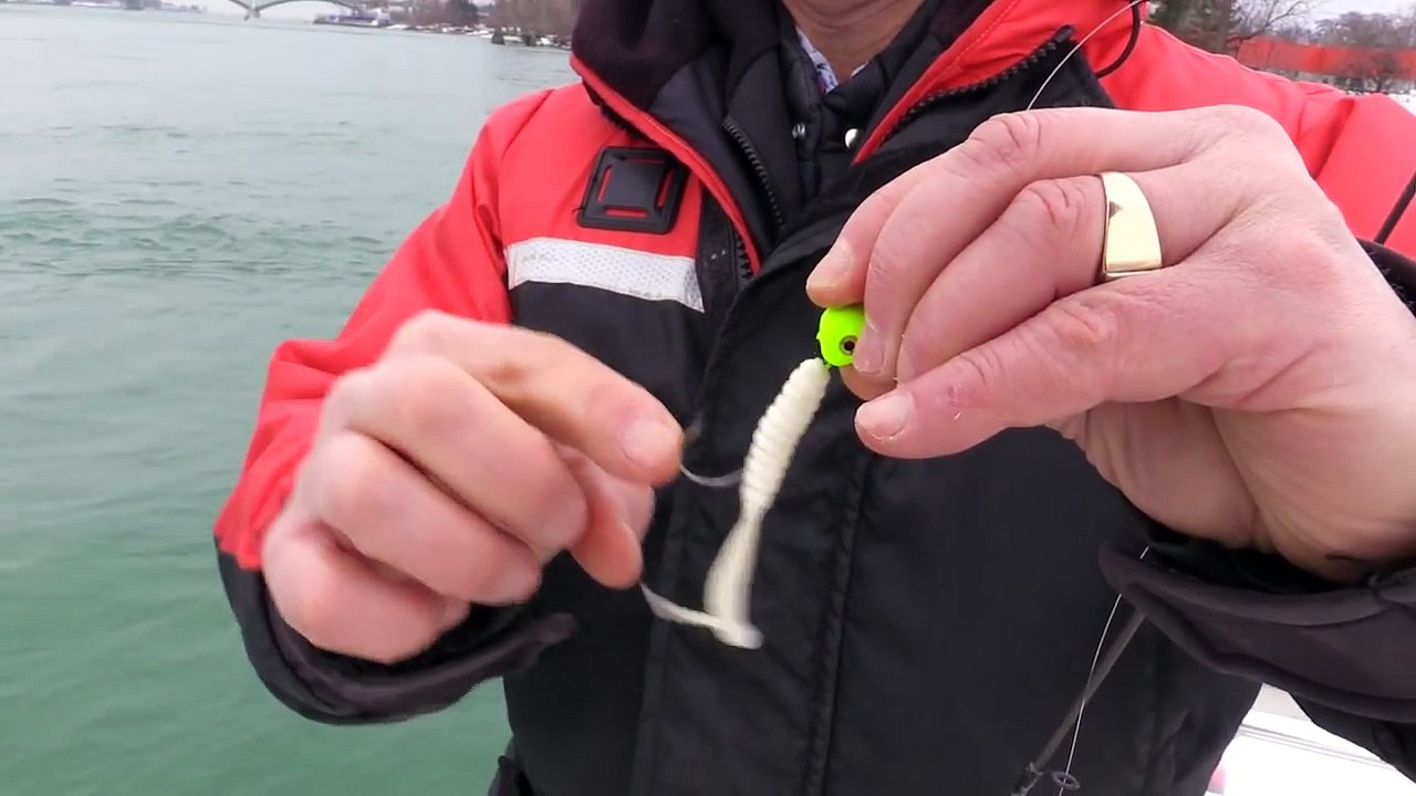 Jigging Tips for Walleye and Trout - Choosing the Right Artificial Bait