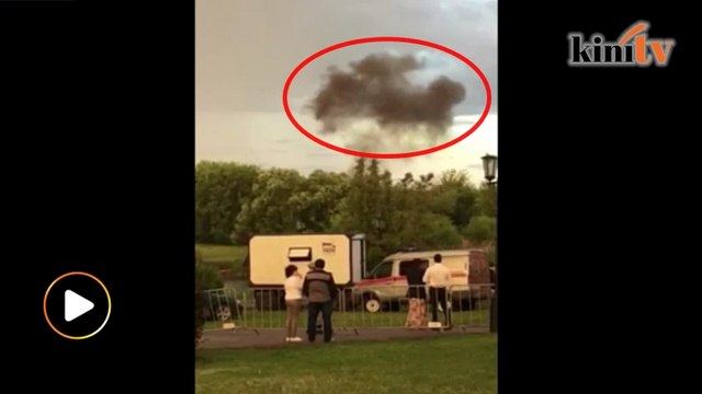 Plane crashes during airshow to honor graduates at Russian university