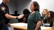 Raw extended video of illegal Alien Mom having fun in court giving thumbs up and laughing