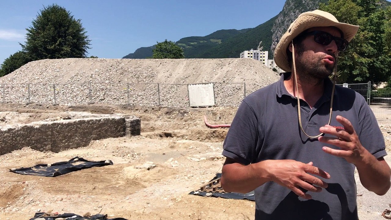 Mystères au prieuré de Saint Robert (XIème siècle) à Saint Egrève (2A452723-05DD-4242-90CE-B9DC5E76EF16)