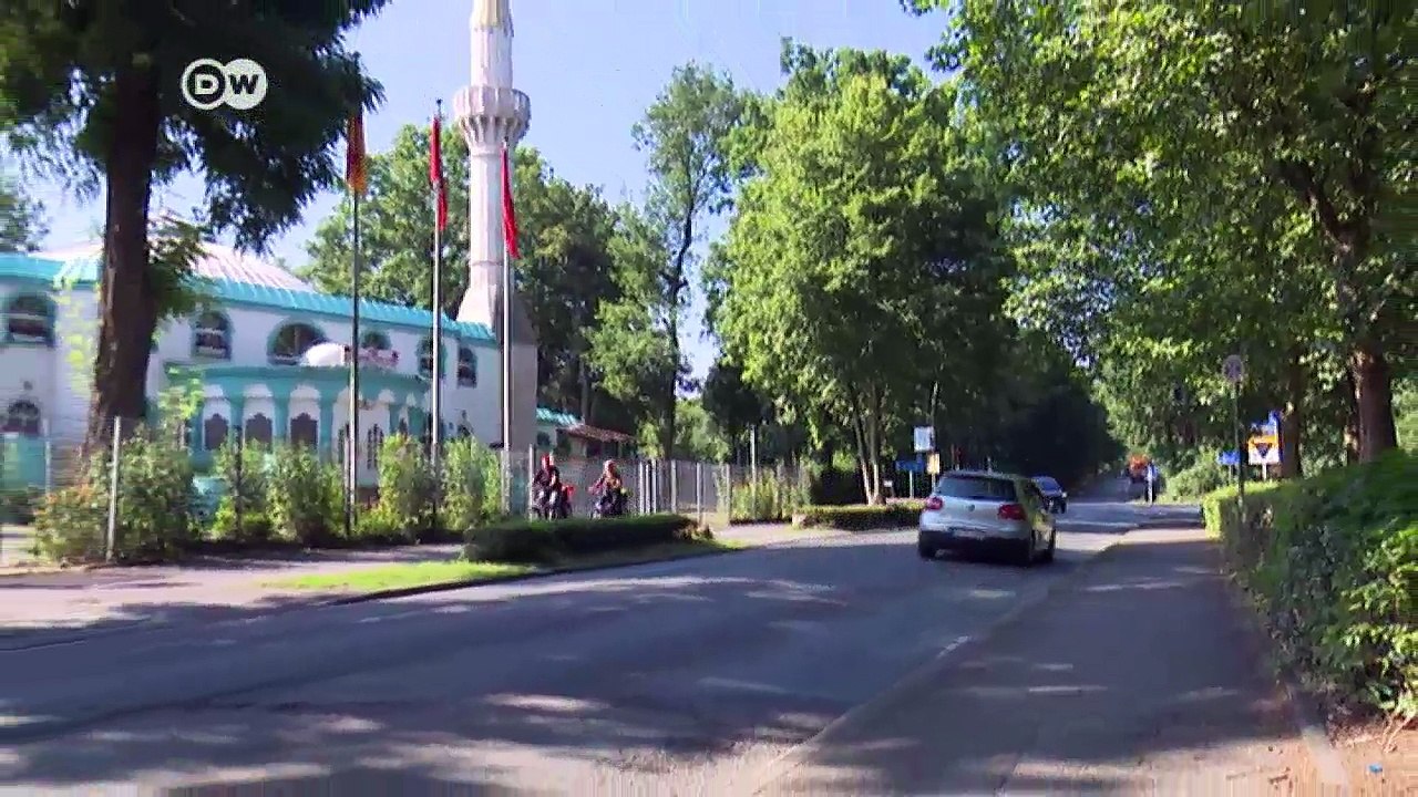 Streit um Minarett-Bau | DW Deutsch