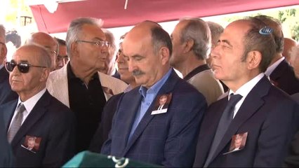 Eski Bakan Mehmet Moğultay Son Yolculuğuna Uğurlandı