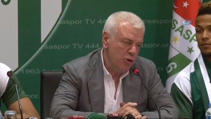 Bursaspor'da Çifte İmza