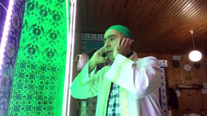 BU EZANI MUTLAKA DINLEYIN! METIN DEMIRTAS. ICINIZI TITRETEN YANIK MEDINE EZANI. Azan Madinah mp3. Azan Masjid Nabawi. Azan Madinah Munawwarah ESSAM BUKHARI. Arap makami ezan. Maqam Bayati Medine ezani. Sheikh Essam Bukhari. Medine müezzini Esam Buhari.