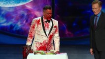 Bruce Campbell Cuts Conans Sandwich, Evil Dead Style CONAN on TBS