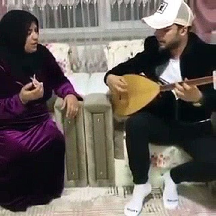 Anne Ve Oğul Mühteşem Düet ( Kürtçe )