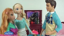 Rainha Elsa conta Segredo para Namorado   Festa de NATAL [Parte 26] Em Portugues | DisneyS