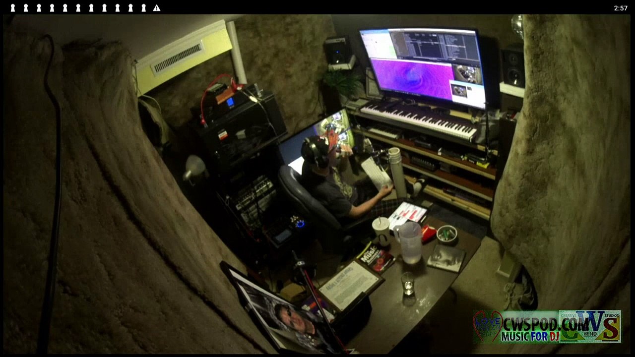 Creative Wind Studios Production Originality Desk (415)