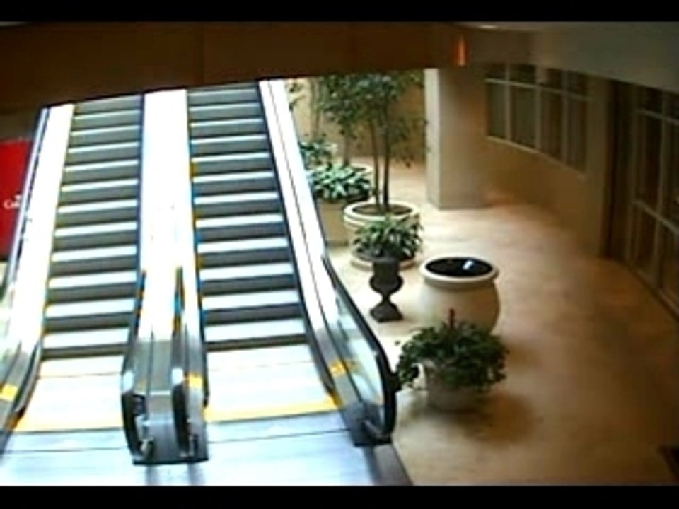 Vieux VS escalator! ptdrrr!!