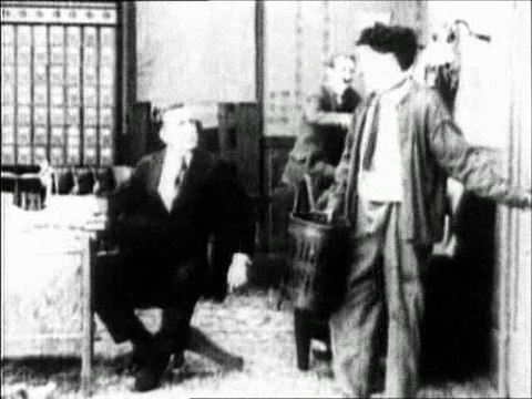 Charlie Chaplin - 1914-09-24 - Новый привратник (The New Janitor)