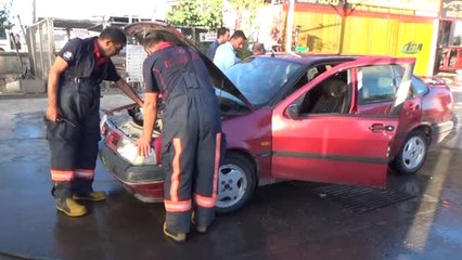 İçinde Çakmak Çakılan Lpg'li Araç Alev Aldı: 1 Yaralı