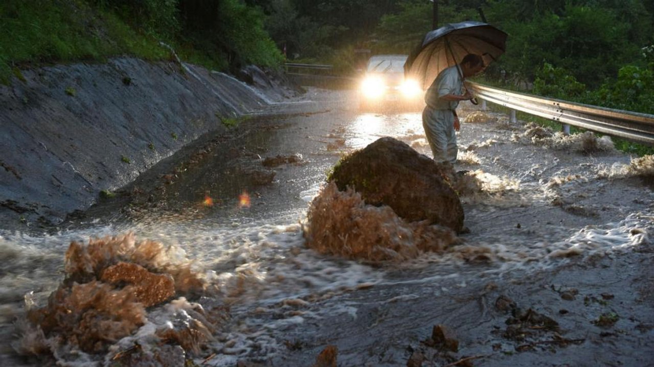 Japan: Mindestens 18 Tote nach Unwettern