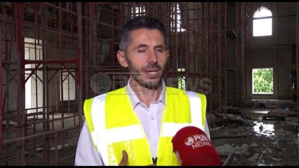 Ora News - Xhamia e Namazgjasë, lartësia e minareve e afërt me një pallat 10-katësh