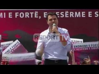 Report TV - Mitingu në Dibër, Basha-Ramës: Mos ki frikë, eja në debat televiziv