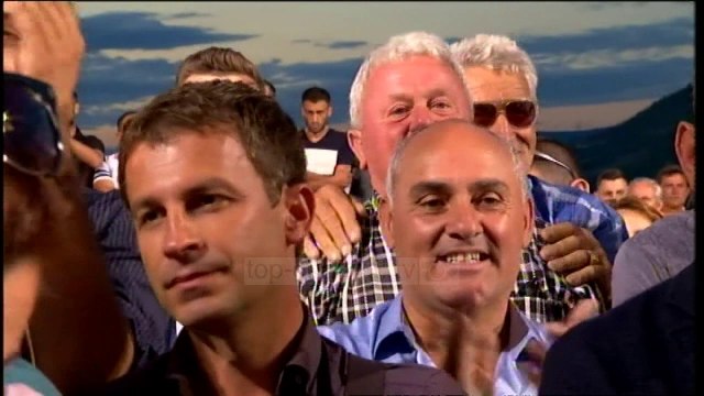 Basha çel fushatën në Lezhë - Top Channel Albania - News - Lajme