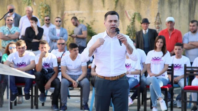 Ahmetaj në Kavajë: Këtu, shembulli i Rilindjes Urbane - Top Channel Albania - News - Lajme