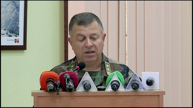 Paditet ish-shefi i shtabit - Top Channel Albania - News - Lajme