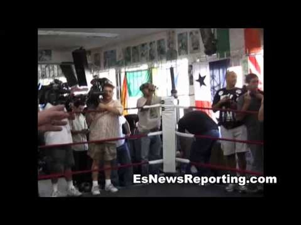 who is next for manny pacquiao bob arum hope to say by sunday - EsNews Boxing