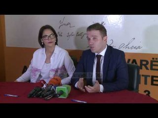 Pamjet e pashfaqura të Enverit - Top Channel Albania - News - Lajme