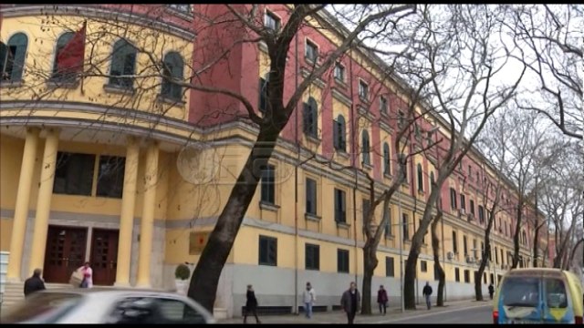 Urdhri i Ekonomit- Shkarkohet drejtori i Përgjithshëm i Postave, Lazimi: Eshtë nul